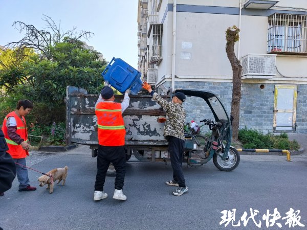 股票配资一览表最新 扬州推动生活垃圾“定时定点”分类投放